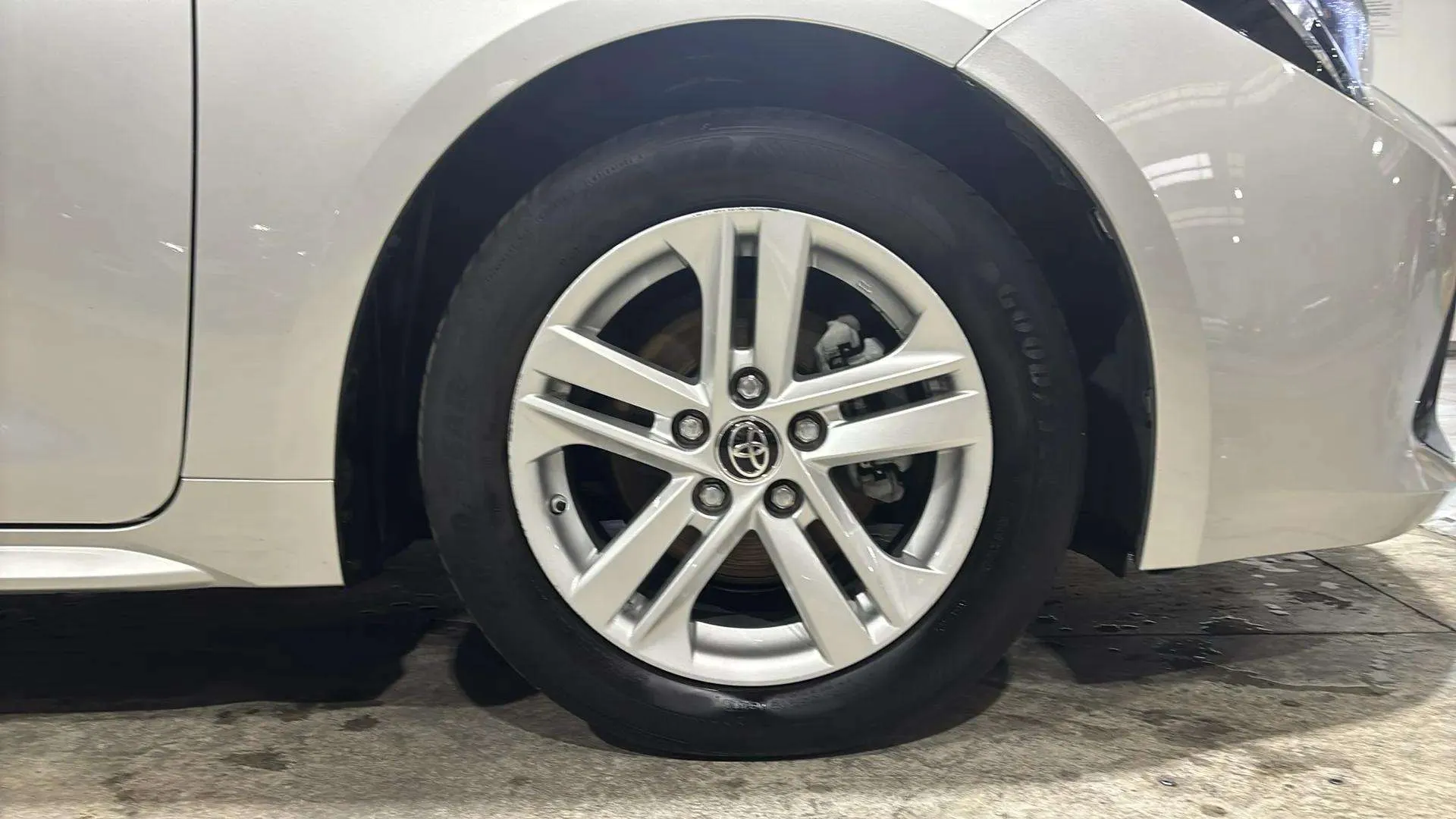 Toyota Corolla 1.8 125H Active Tech E-CVT TOU Sport - foto 26