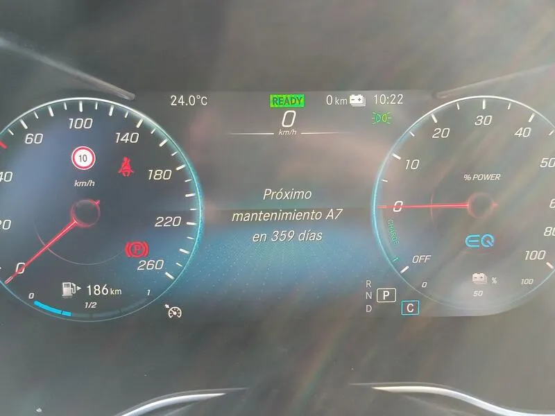 Mercedes-Benz GLC 300e 4MATIC - foto 19