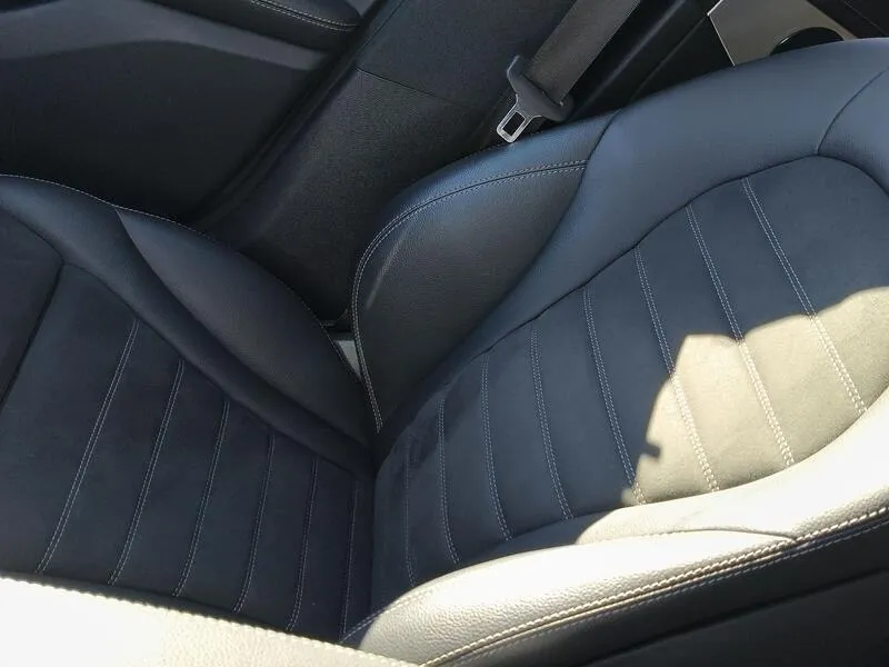 Mercedes-Benz GLC 300e 4MATIC - foto 21