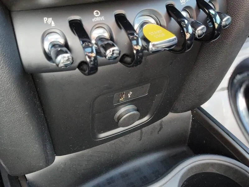 MINI Countryman Cooper SE ALL4 - foto 15