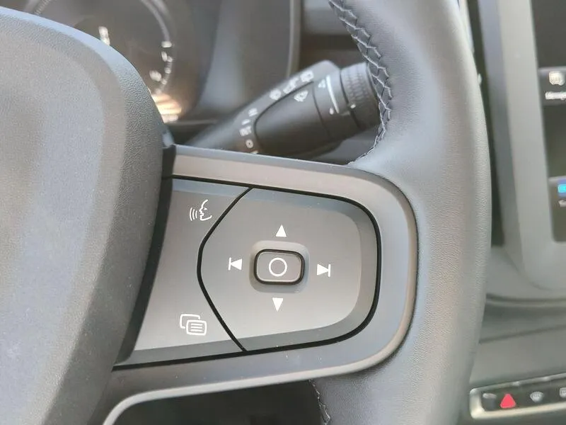 Volvo XC40 1.5 T4 Recharge PHEV Essential - foto 23