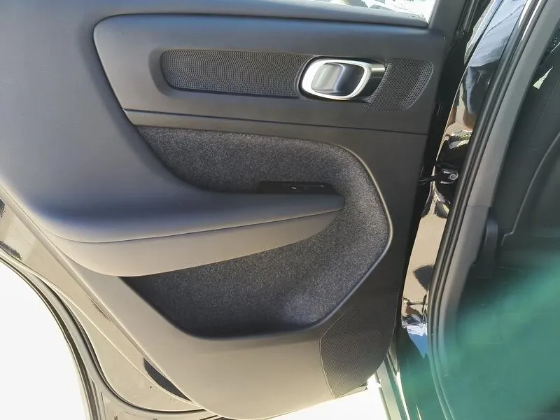 Volvo XC40 1.5 T4 Recharge PHEV Essential - foto 34