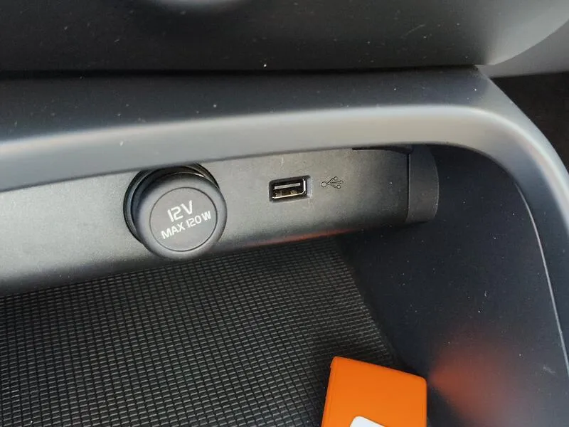 Volvo XC40 1.5 T4 Recharge PHEV Essential - foto 15