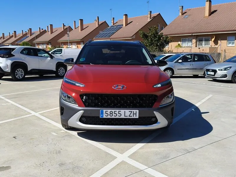 Hyundai Kona 1.6 GDI HEV Tecno 2C DCT - foto 9