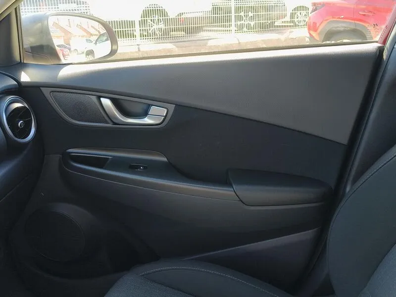 Hyundai Kona 1.6 GDI HEV Tecno 2C DCT - foto 21