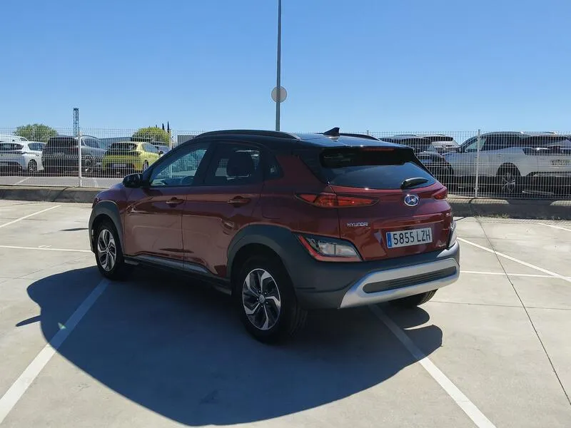 Hyundai Kona 1.6 GDI HEV Tecno 2C DCT - foto 4
