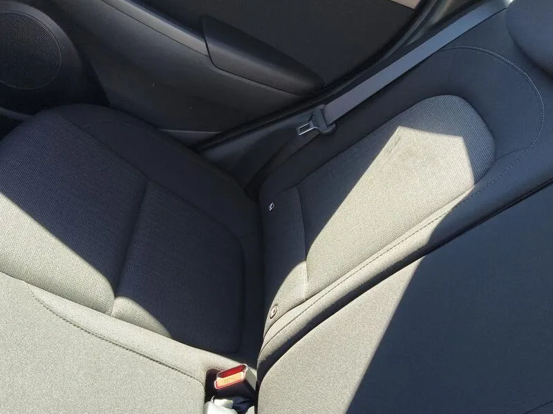 Hyundai Kona 1.6 GDI HEV Tecno 2C DCT - foto 33