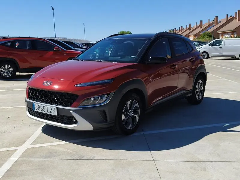 Hyundai Kona 1.6 GDI HEV Tecno 2C DCT - foto 2