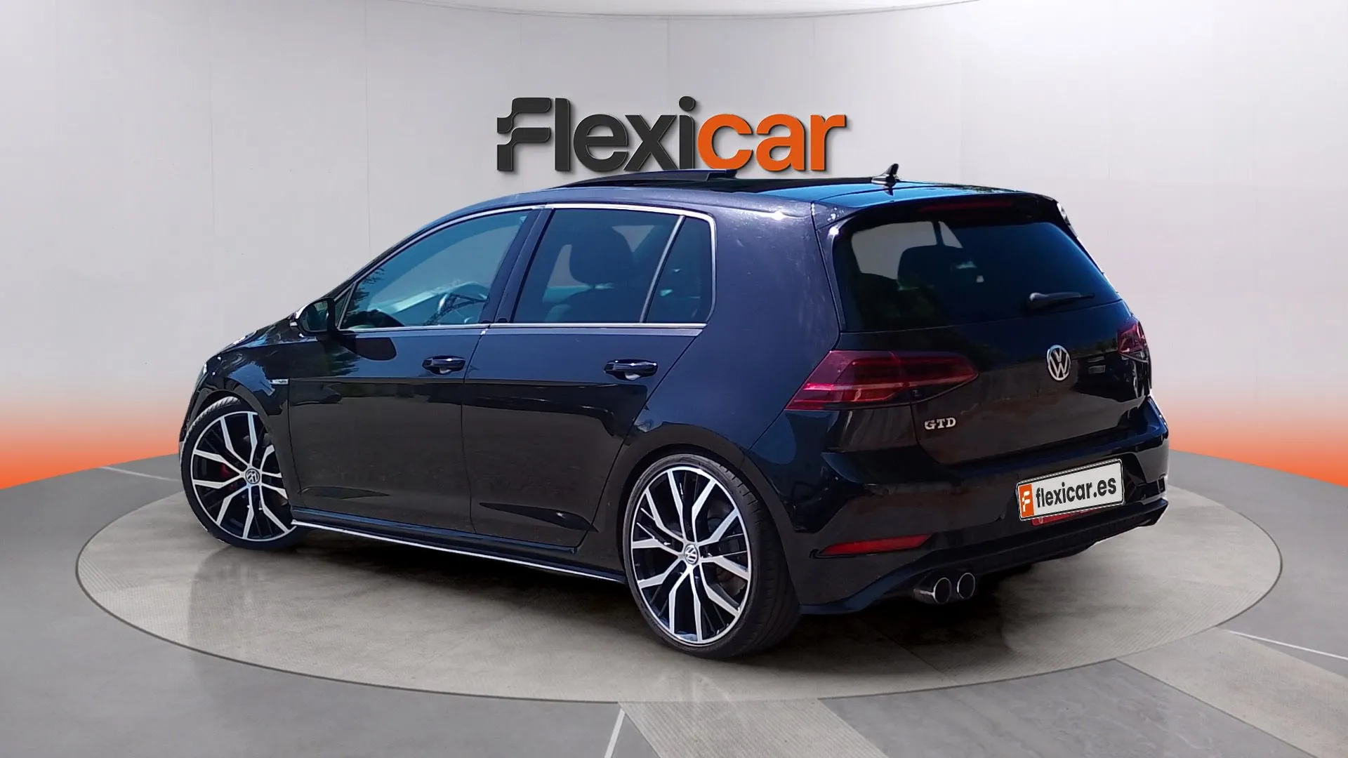 Volkswagen Golf GTD 2.0 TDI DSG BMT - foto 6