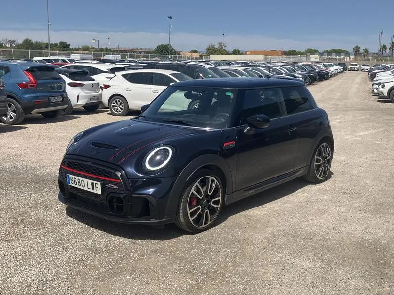 MINI Cooper John Cooper Works