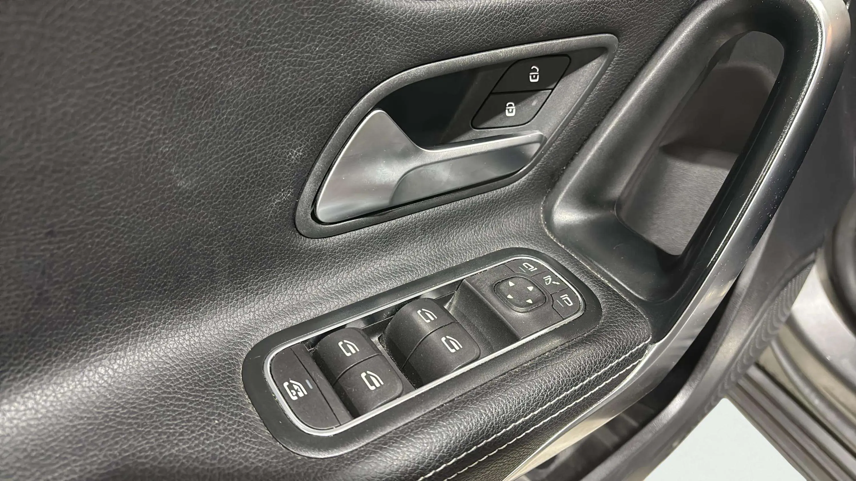 Mercedes-Benz Clase A A 180 d - foto 20