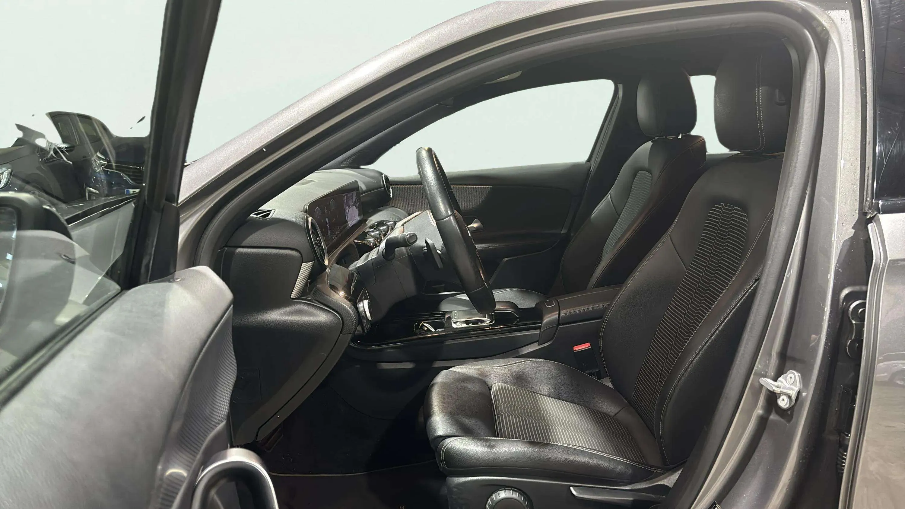 Mercedes-Benz Clase A A 180 d - foto 21