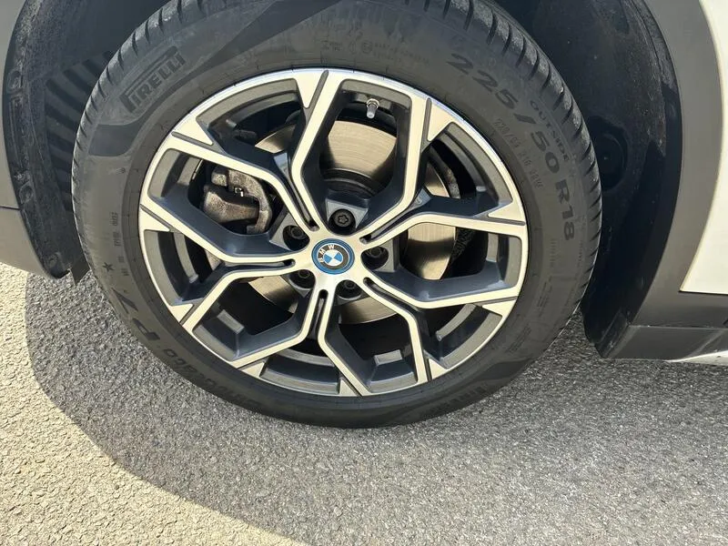 BMW X1 xDrive 25e - foto 32