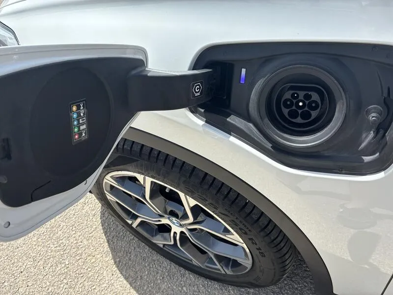 BMW X1 xDrive 25e - foto 33