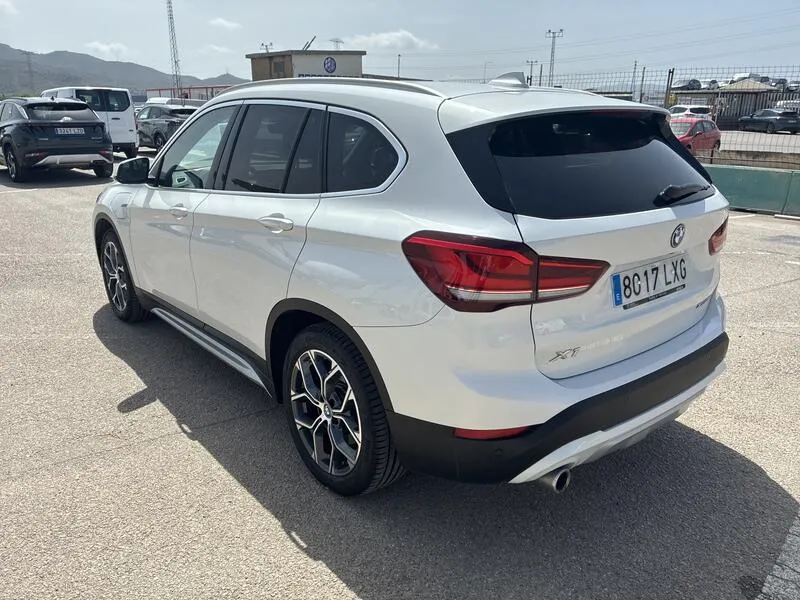 BMW X1 xDrive 25e - foto 4
