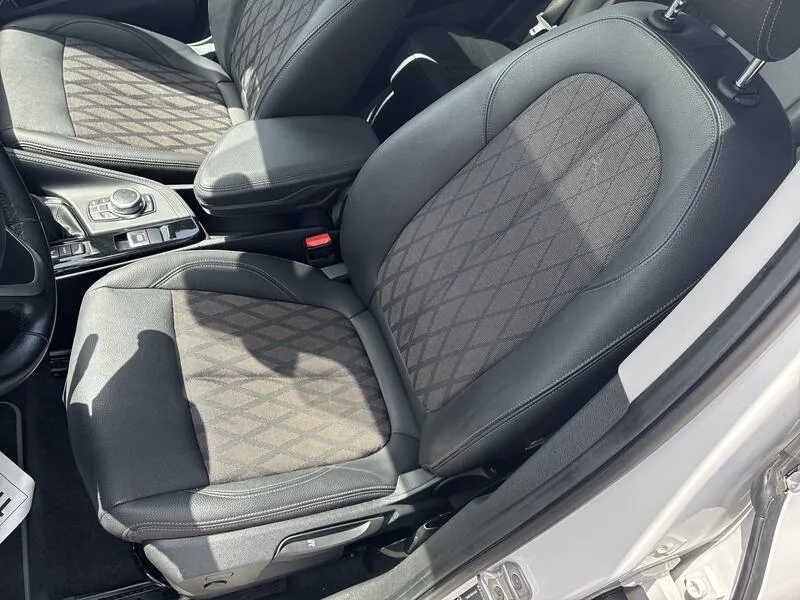 BMW X1 xDrive 25e - foto 31