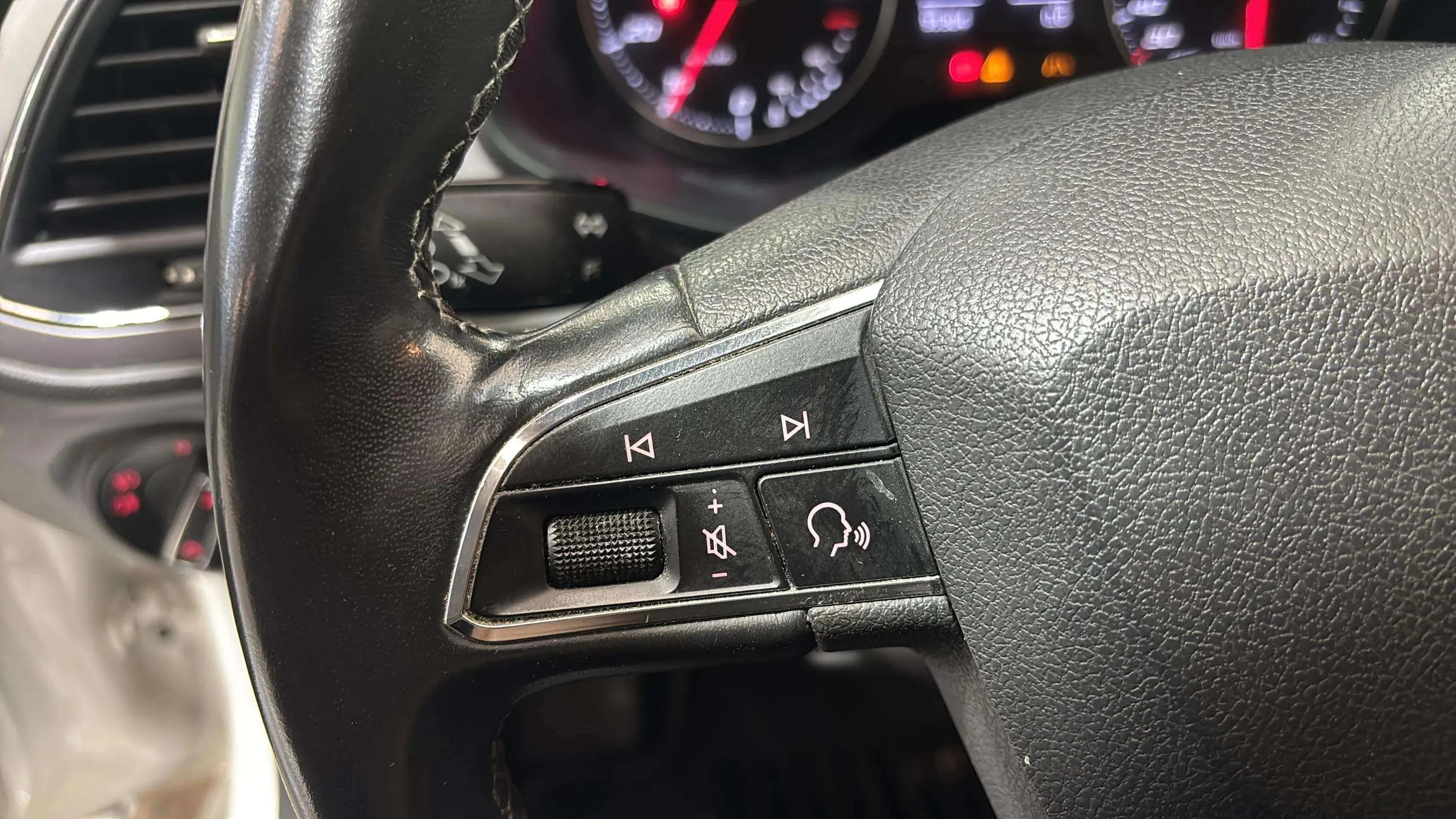 SEAT León 1.0 EcoTSI Reference Edition - foto 12