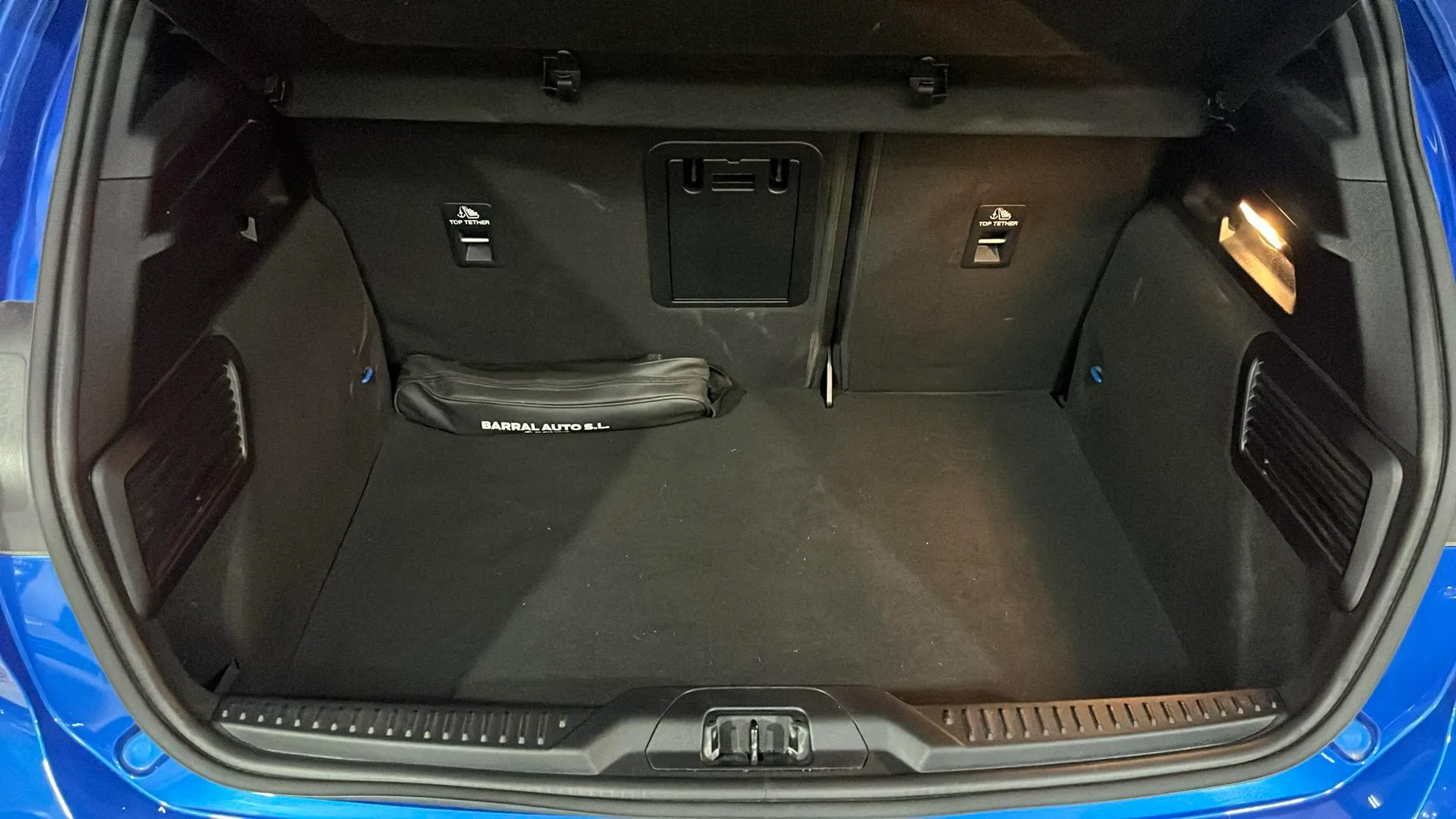 Ford Focus 1.0 Ecob. MHEV ST-Line Design SIP - foto 21