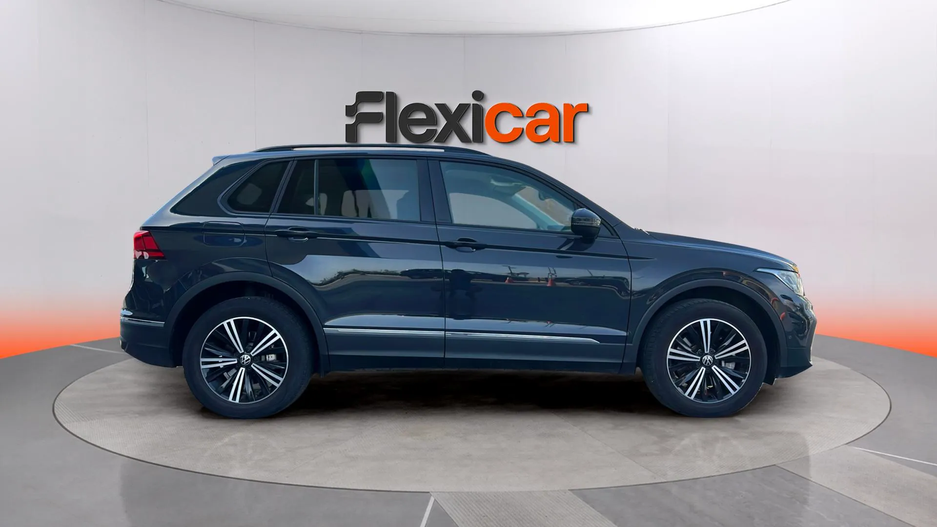 Volkswagen Tiguan Life 1.4 TSI eHybrid DSG - foto 8