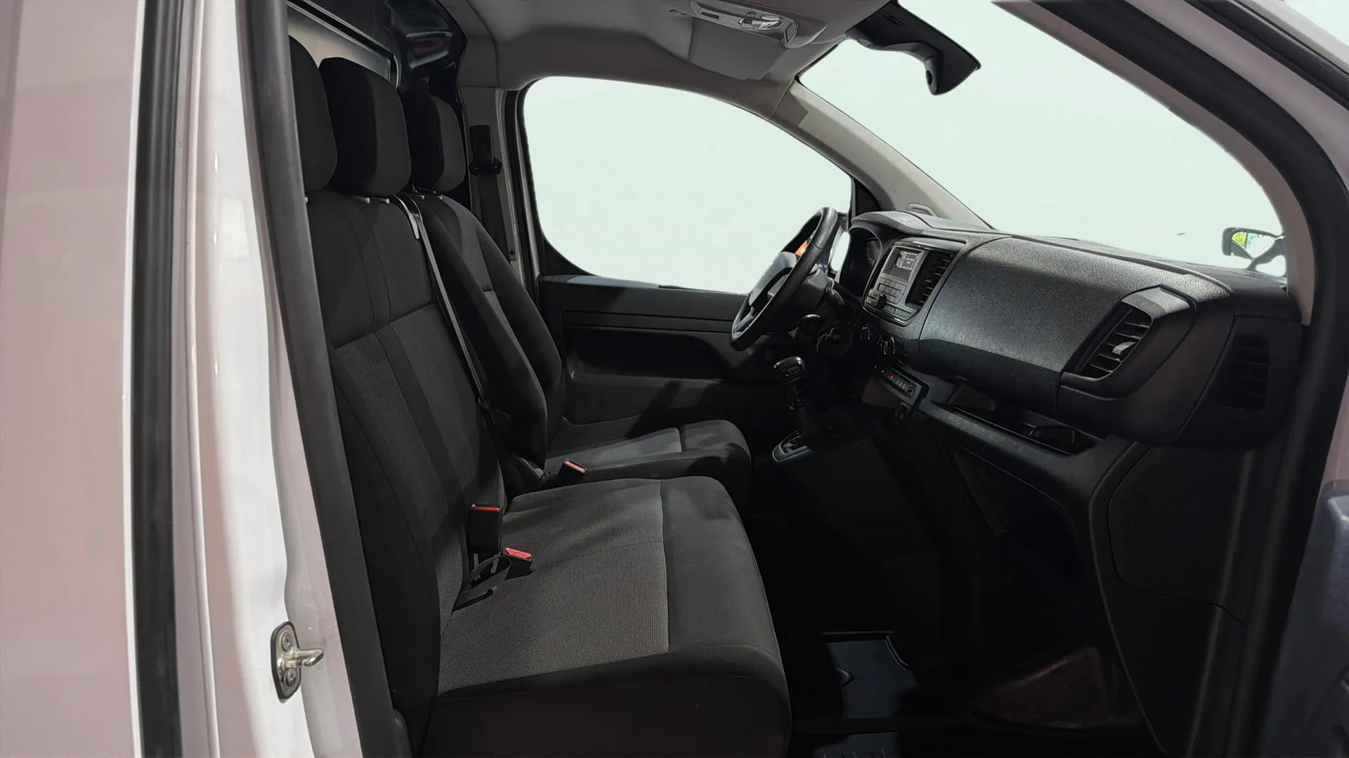 Citroën Jumpy ë-Jumpy Furgón Talla M 50kWh - foto 14