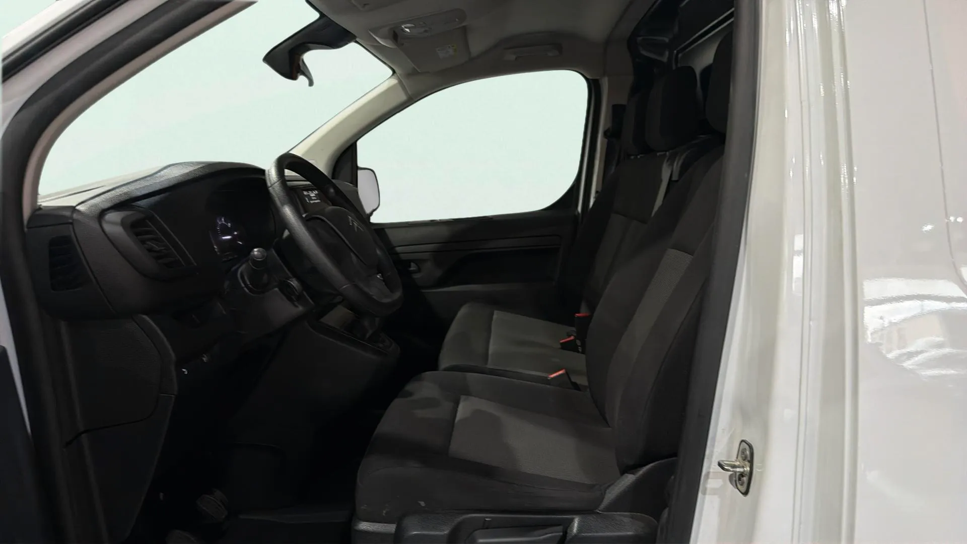 Citroën Jumpy ë-Jumpy Furgón Talla M 50kWh - foto 15
