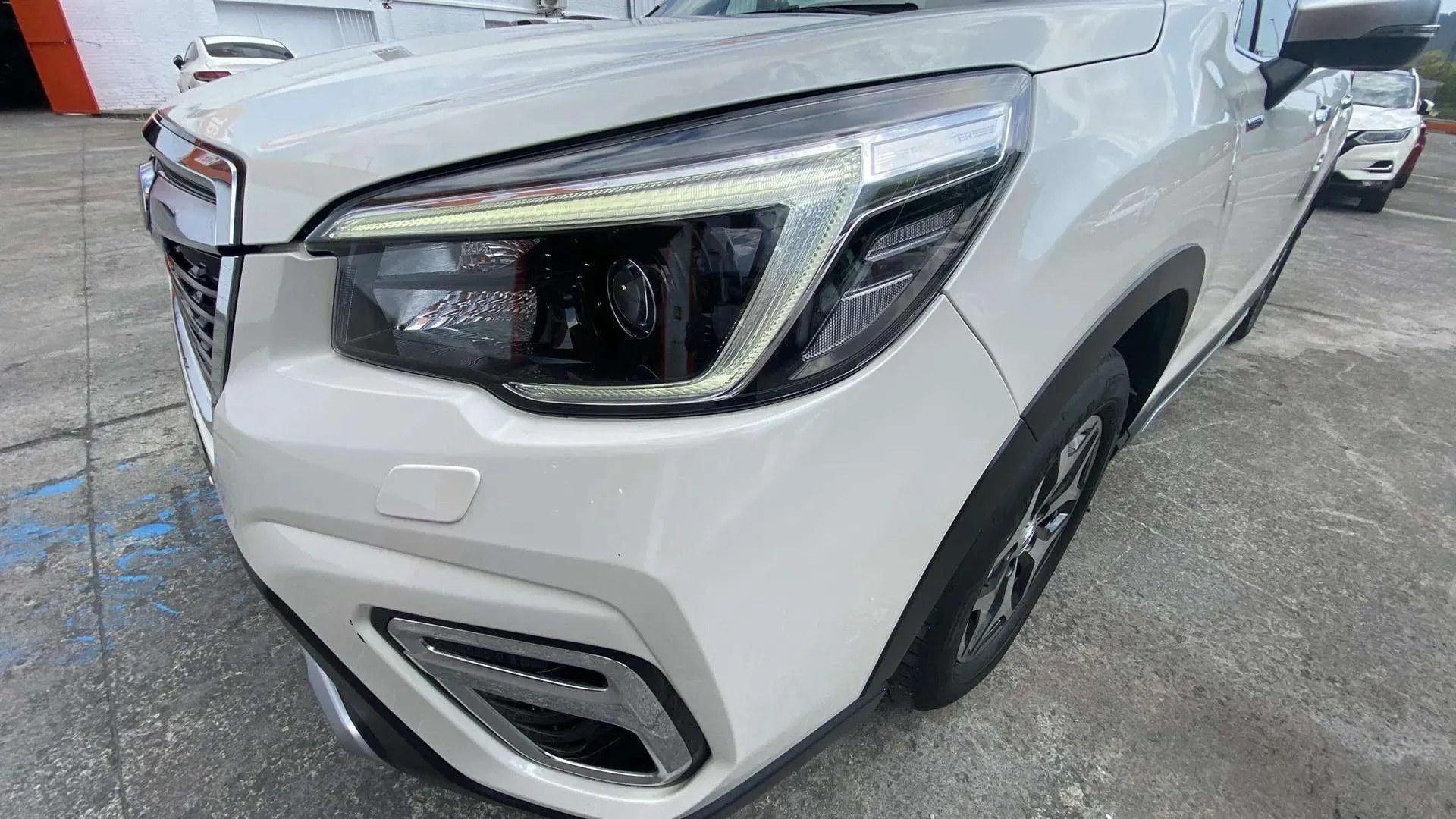 Subaru Forester 2.0i Hybrid CVT Executive - foto 11