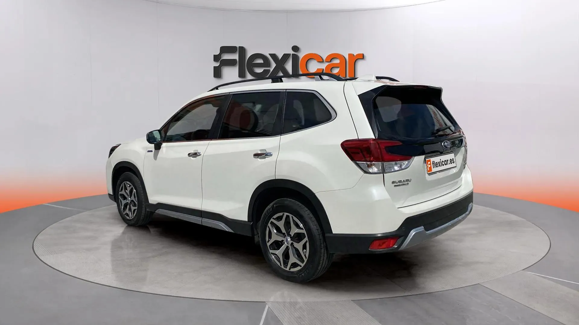 Subaru Forester 2.0i Hybrid CVT Executive - foto 5