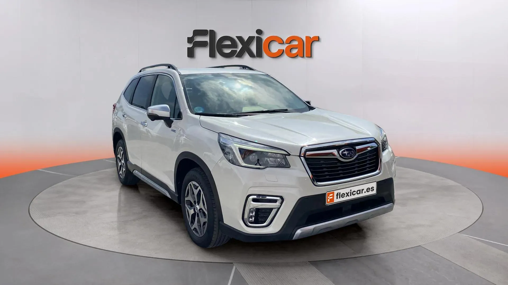 Subaru Forester 2.0i Hybrid CVT Executive