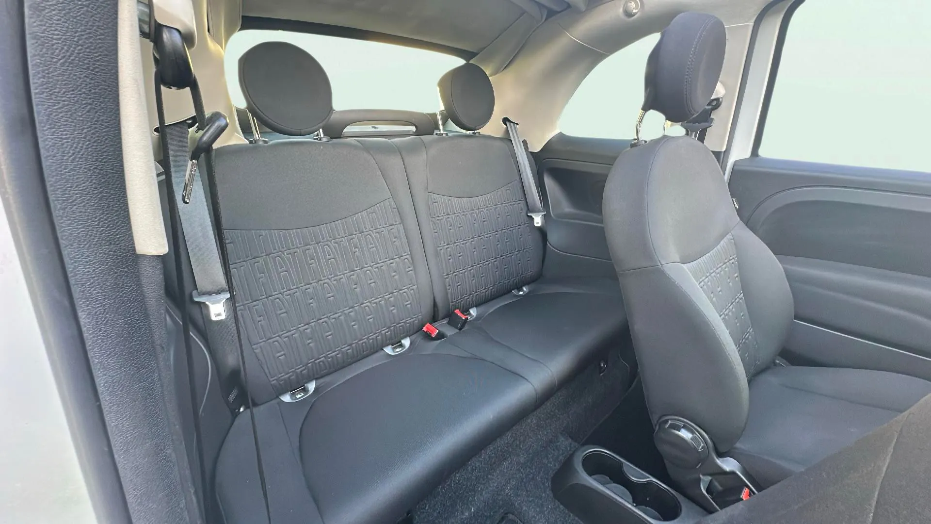 Fiat 500 Dolcevita 1.0 Hybrid - foto 17