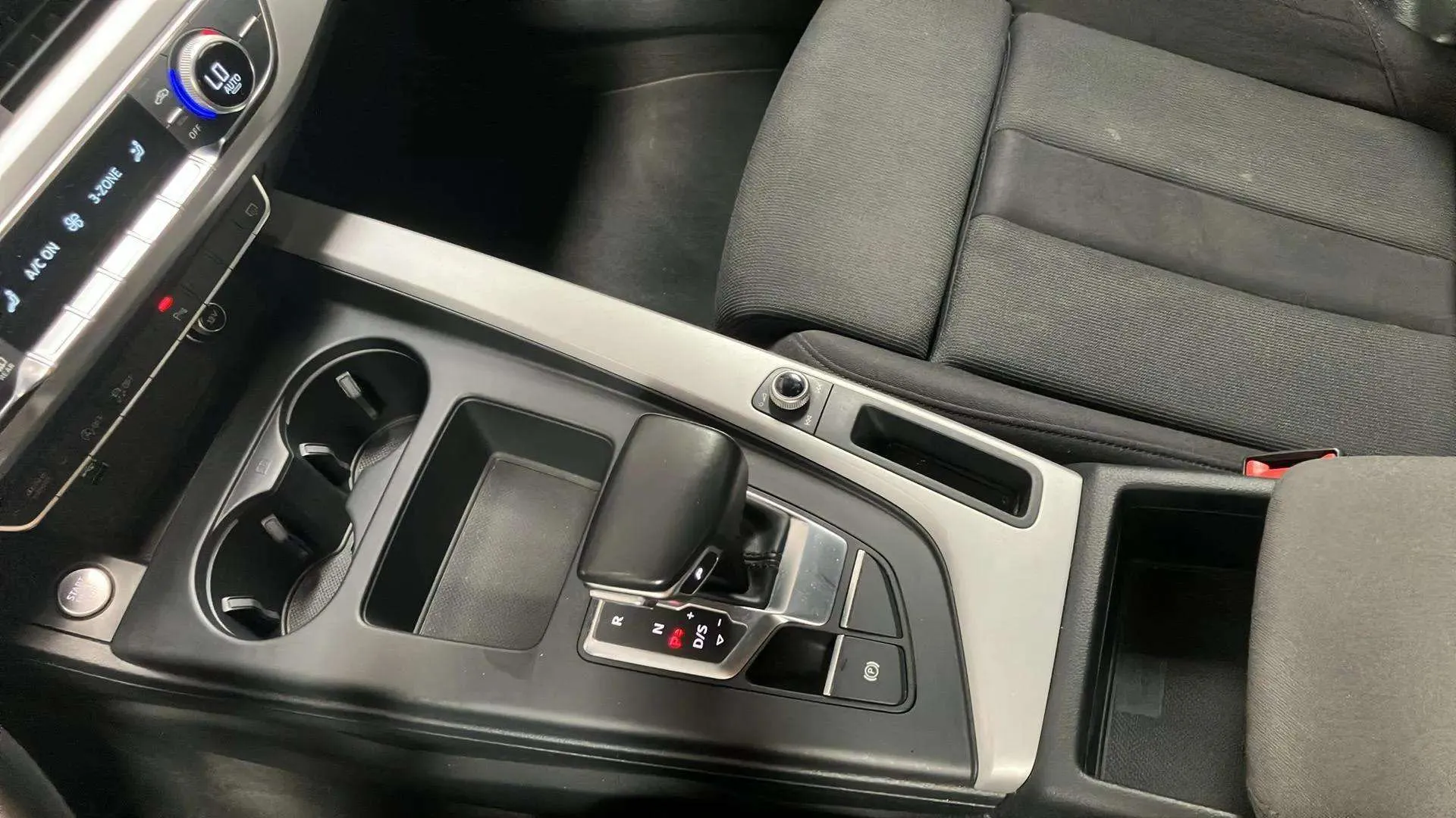 Audi A4 Advanced 35 TDI S tronic - foto 22