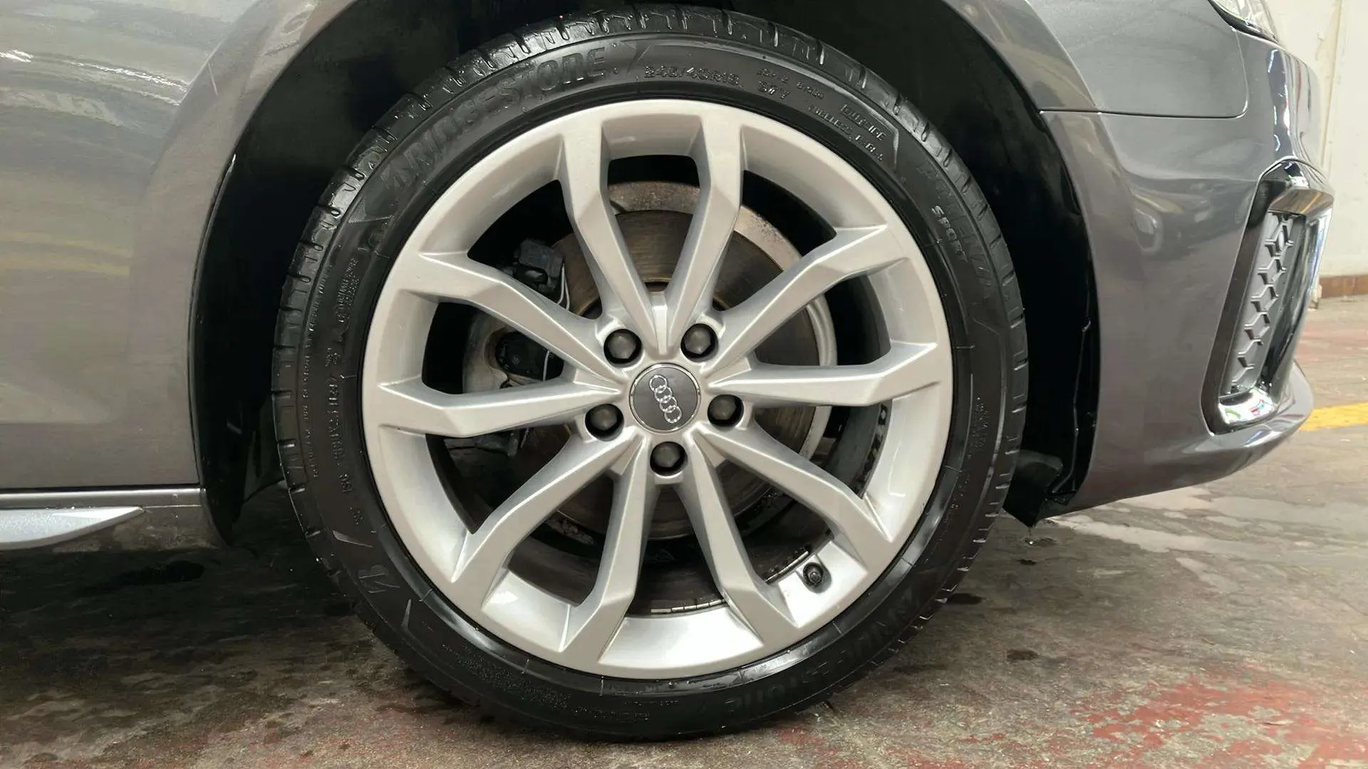 Audi A4 Advanced 35 TDI S tronic - foto 23