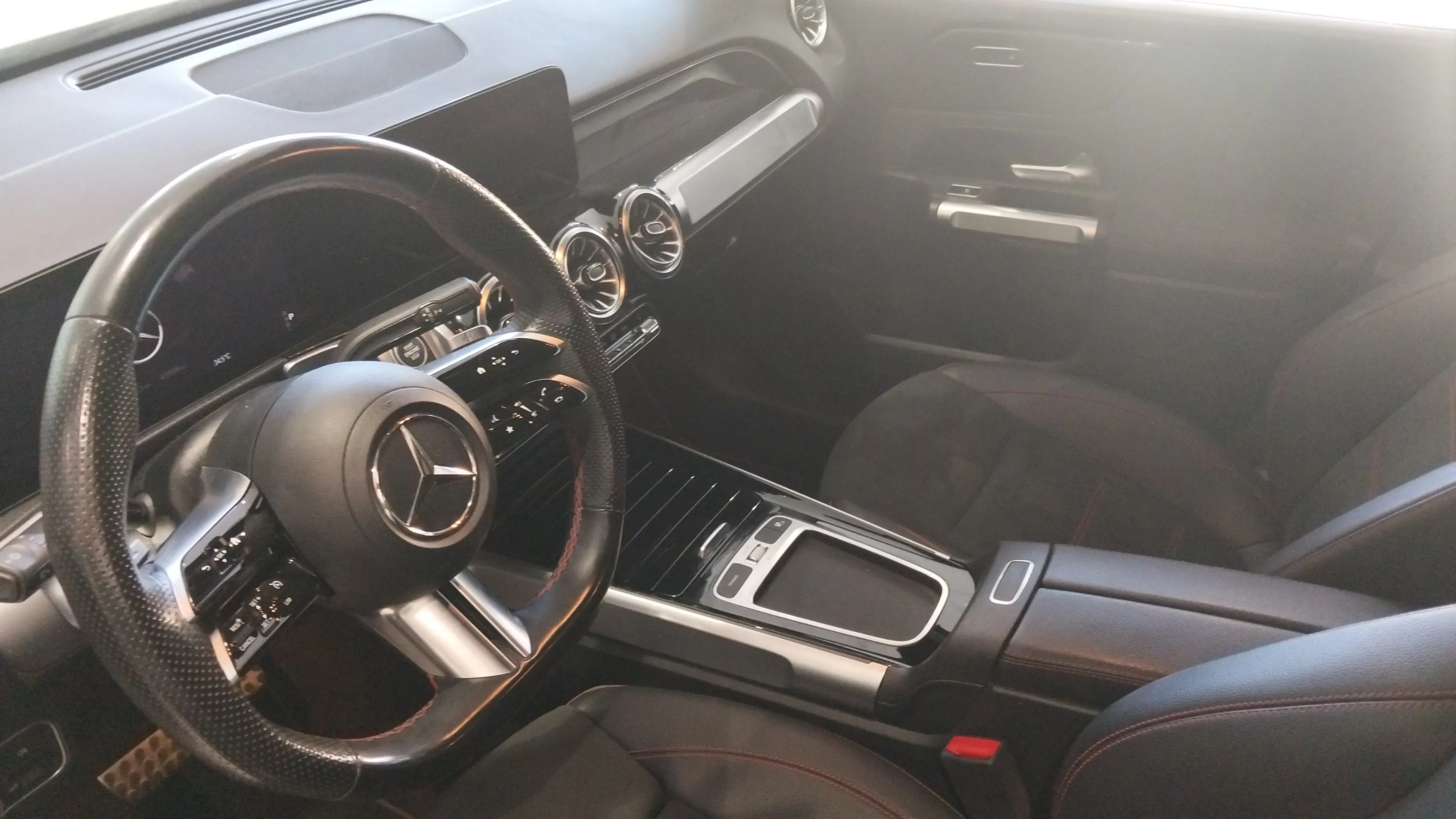 Mercedes-Benz GLB 200 d - foto 7