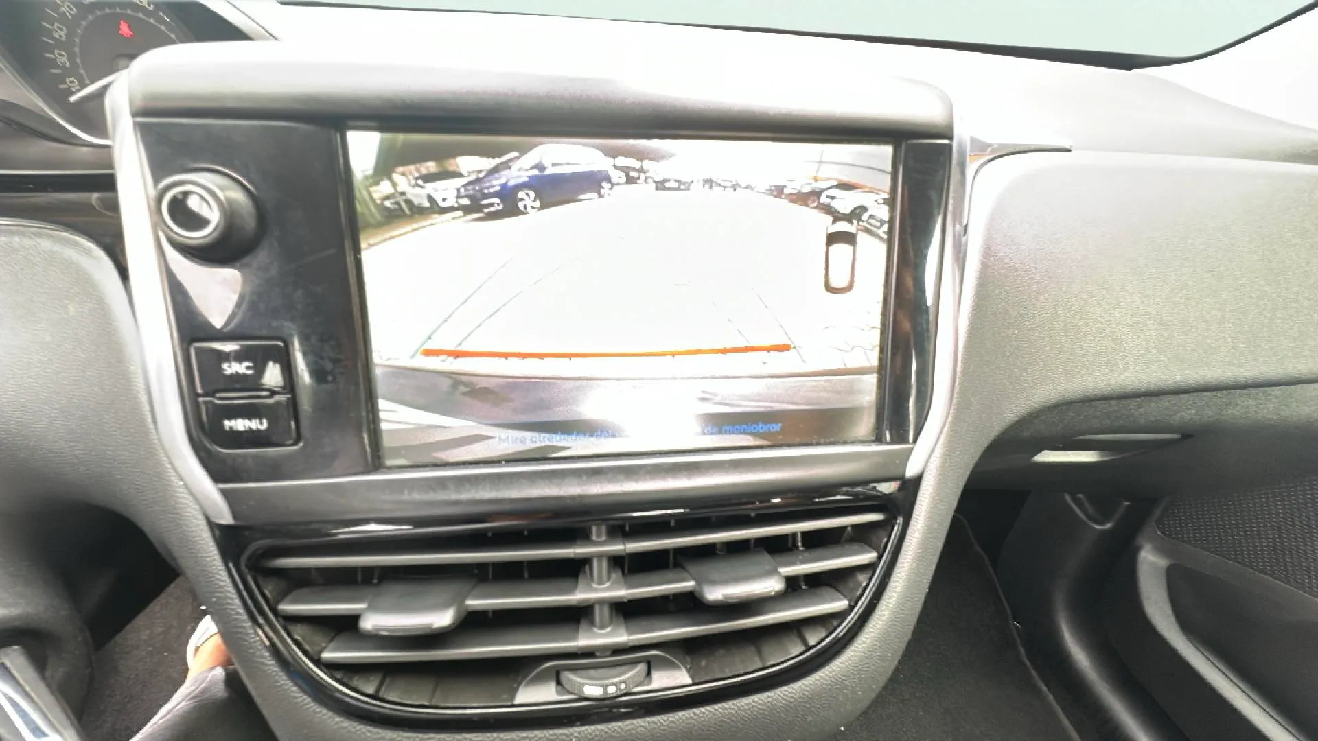 Peugeot 208 Signature 1.2L PureTech - foto 23