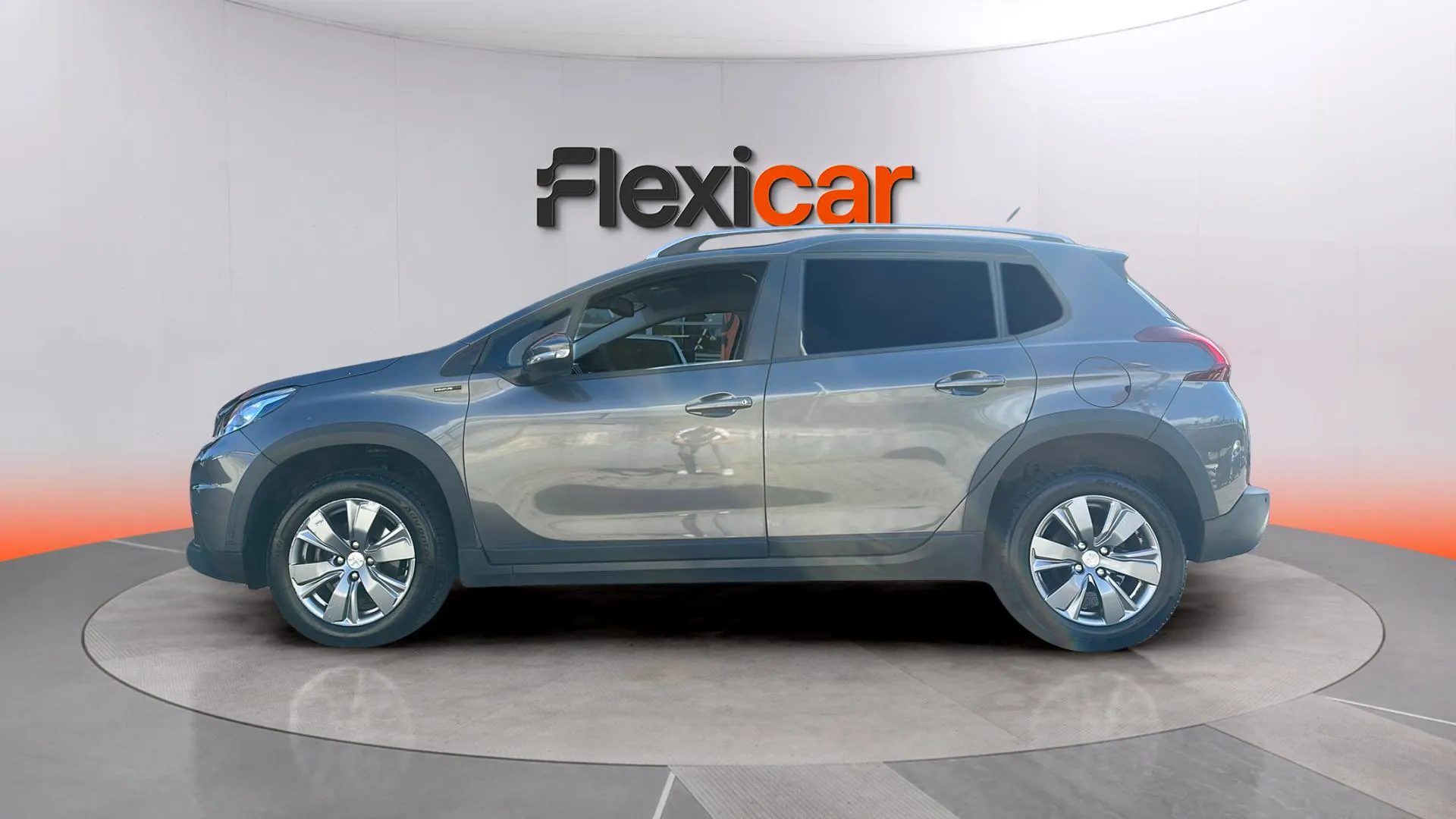 Peugeot 2008 Signature 1.2 PureTech - foto 4