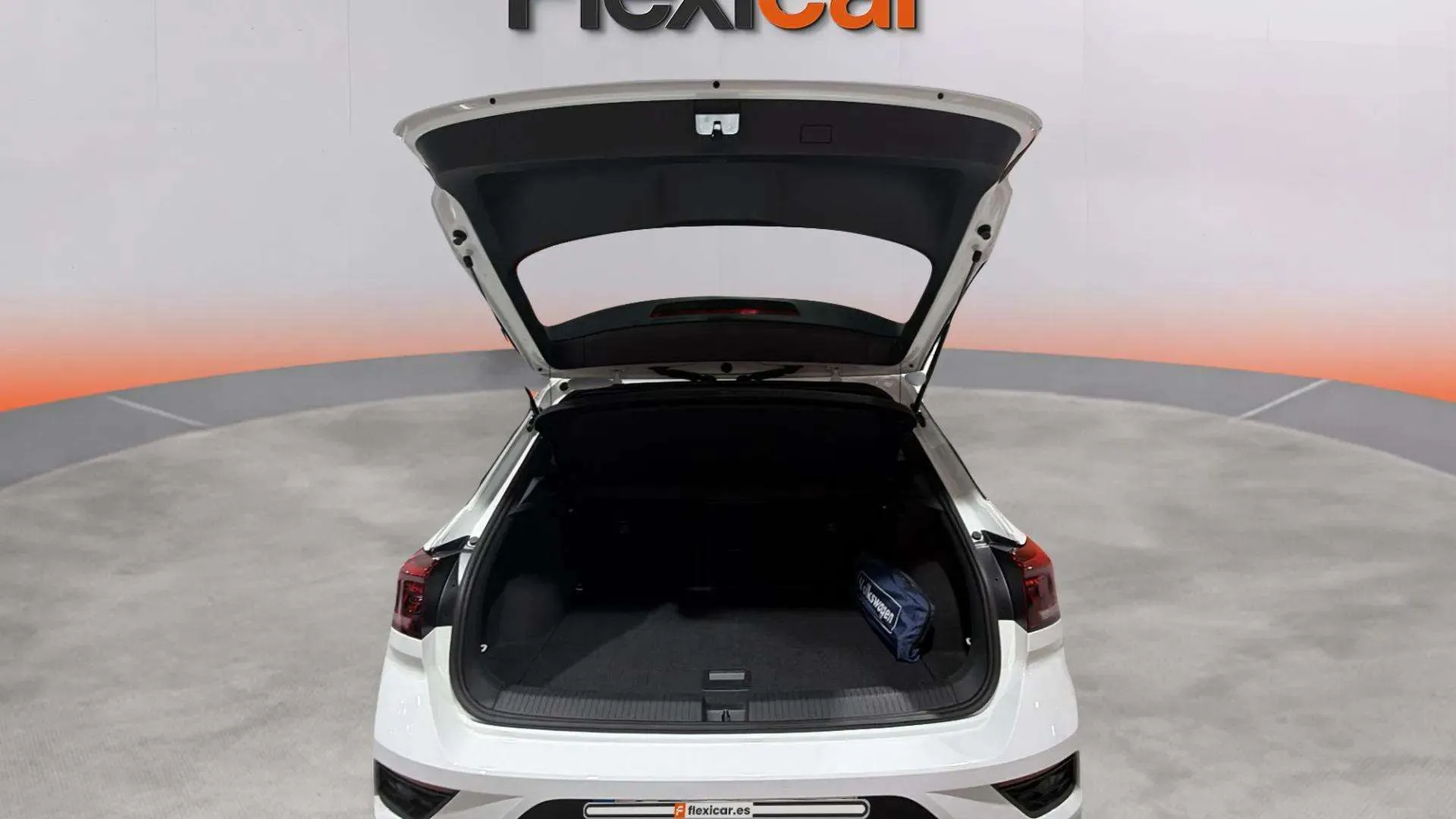 Volkswagen T-Roc Advance Style 1.5 TSI DSG - foto 17