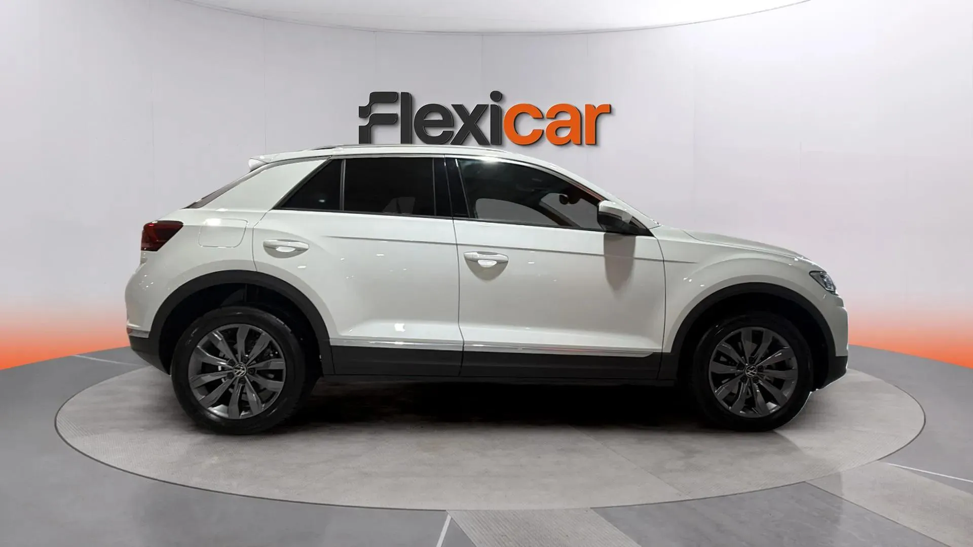 Volkswagen T-Roc Advance Style 1.5 TSI DSG - foto 7