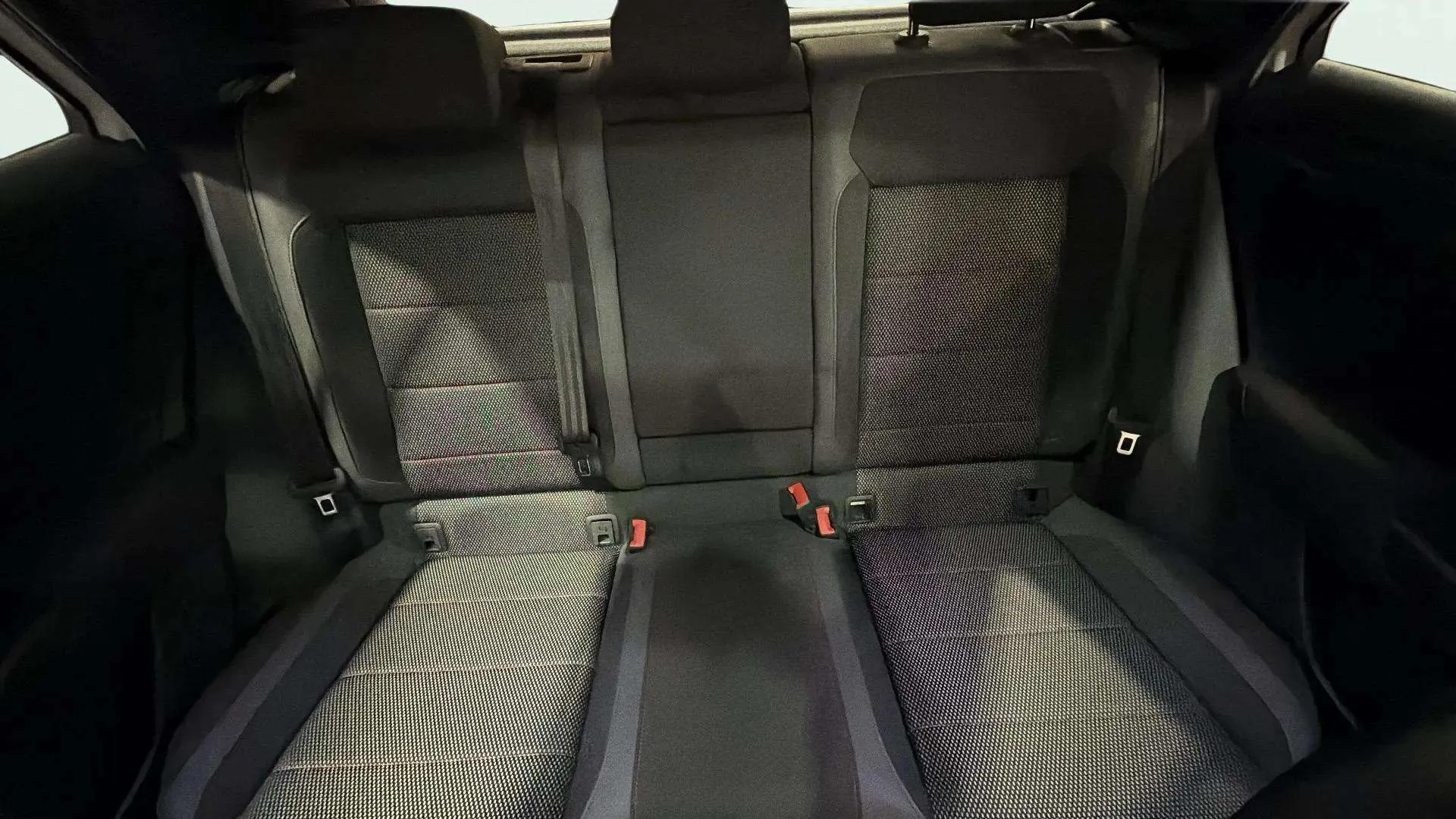 Volkswagen T-Roc Advance Style 1.5 TSI DSG - foto 16