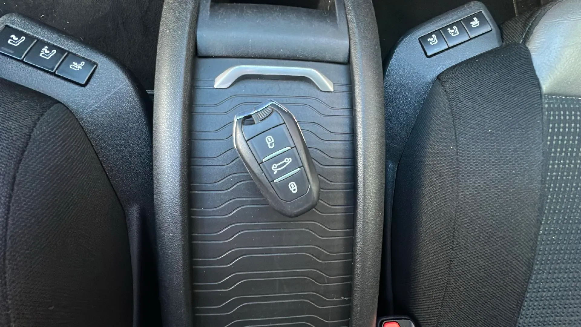 Citroën Grand C4 SpaceTourer THP EAT6 Shine - foto 26