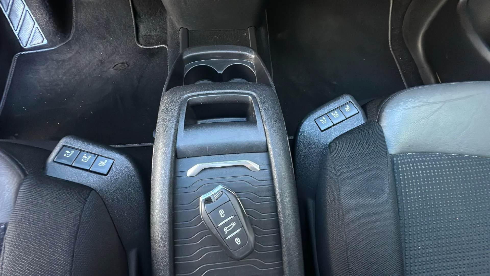 Citroën Grand C4 SpaceTourer THP EAT6 Shine - foto 27