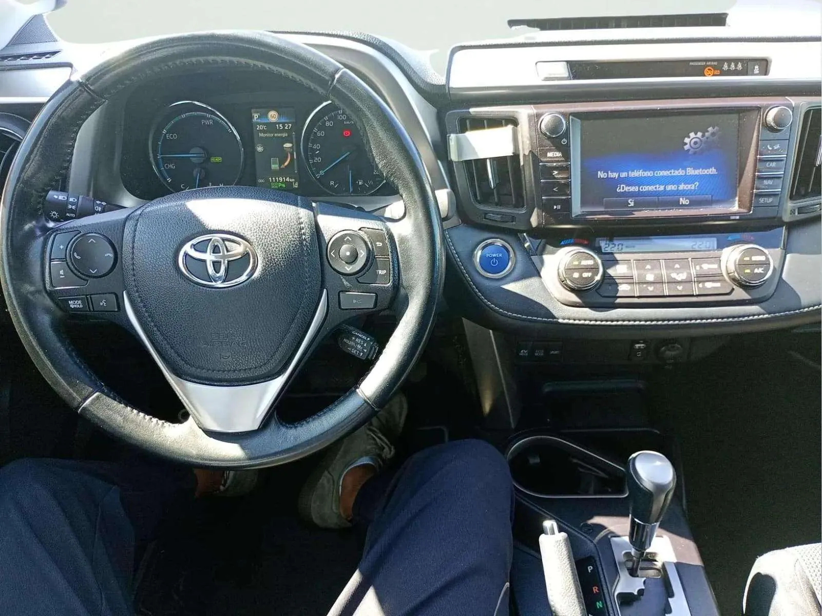 Toyota RAV4 2.5l hybrid 2WD Advance - foto 9