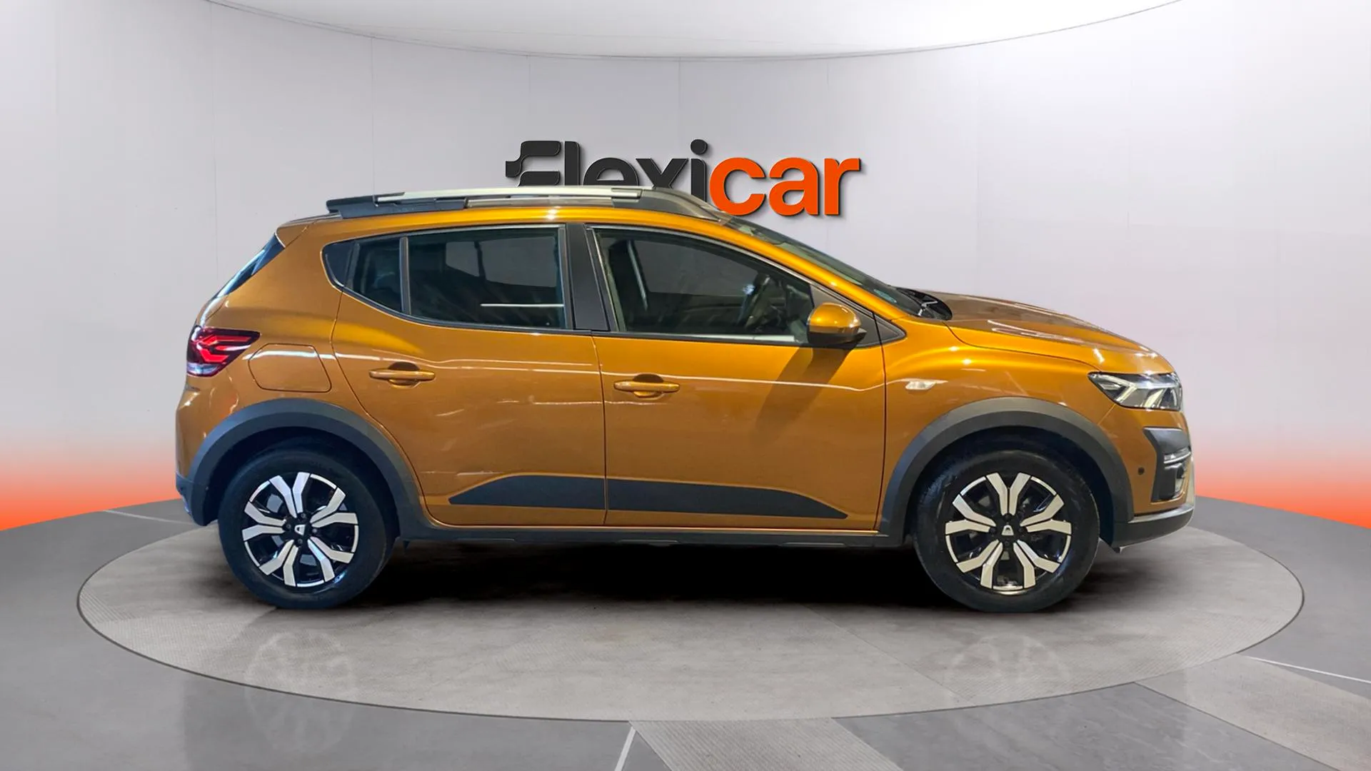 Dacia Sandero Stepway Expression TCe CVT - foto 10
