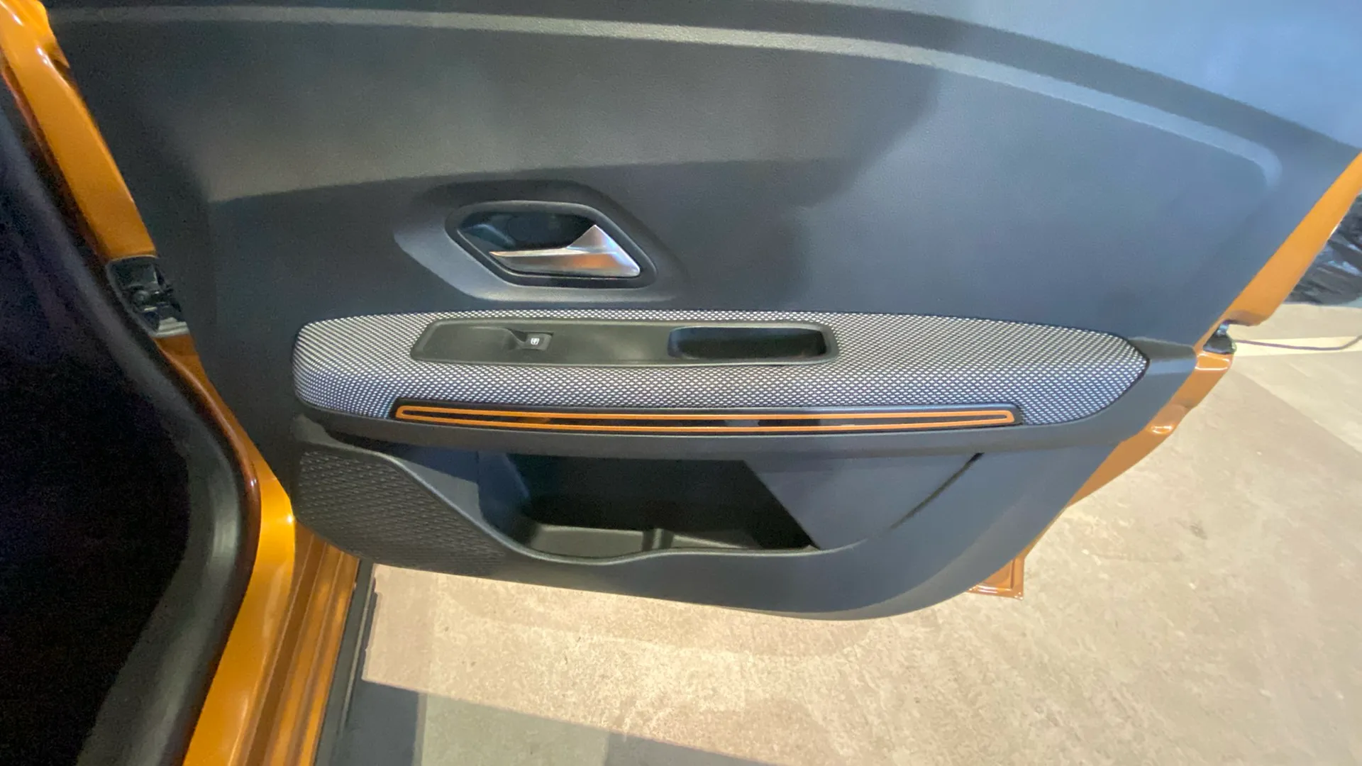 Dacia Sandero Stepway Expression TCe CVT - foto 24
