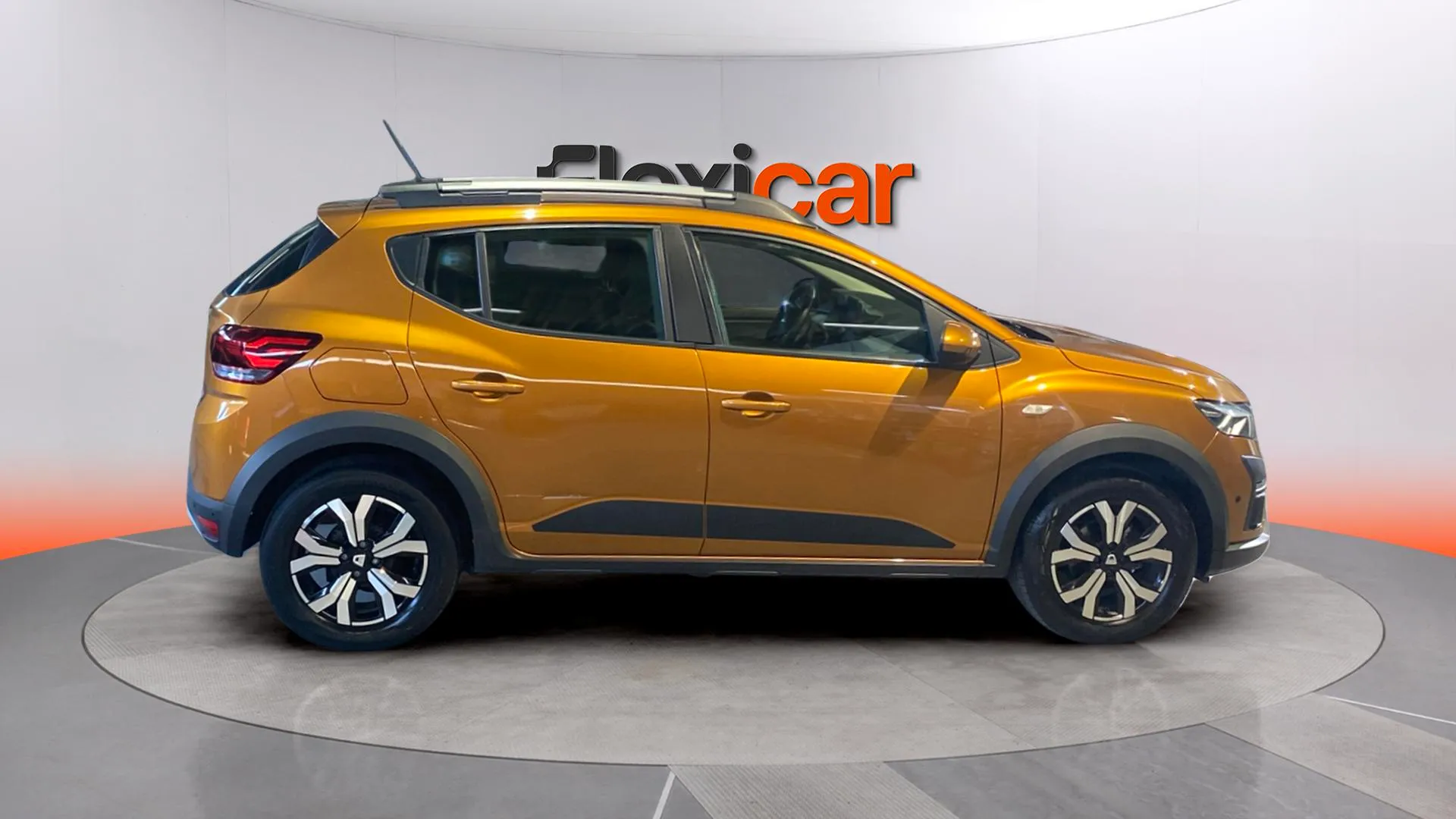 Dacia Sandero Stepway Expression TCe CVT - foto 9
