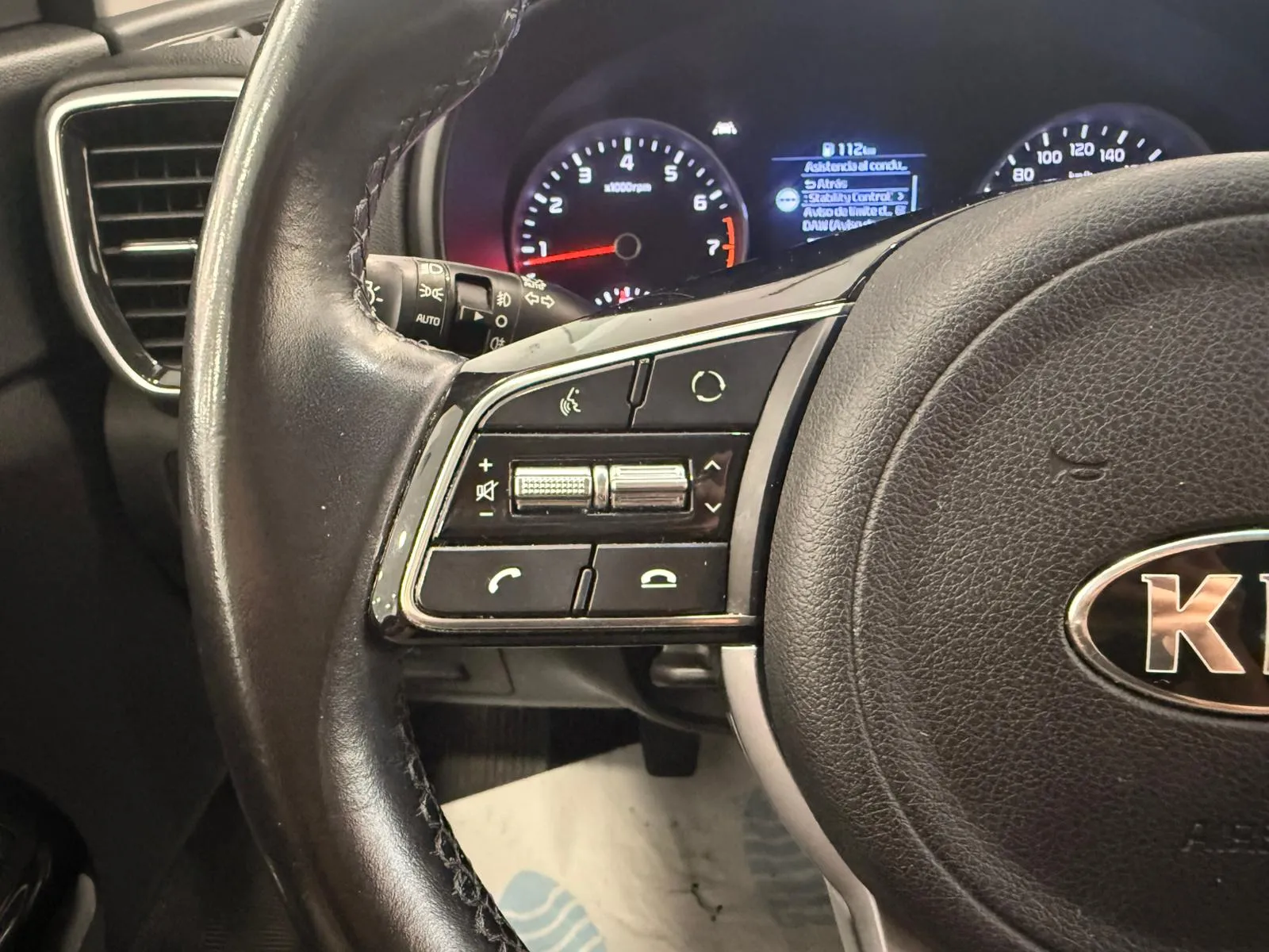 Kia Sportage 1.6 GDi Black Edition 4x2 - foto 19