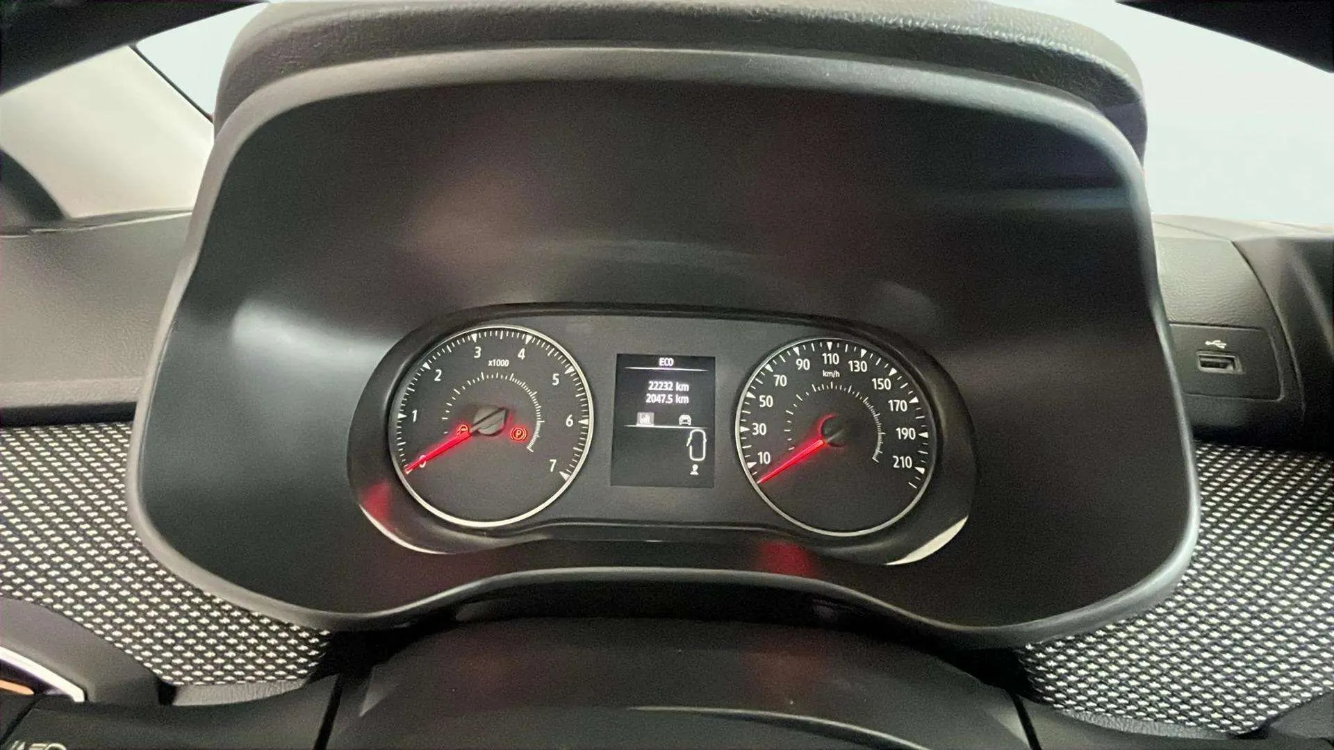 Dacia Sandero Stepway Essential TCe (90V) - foto 12