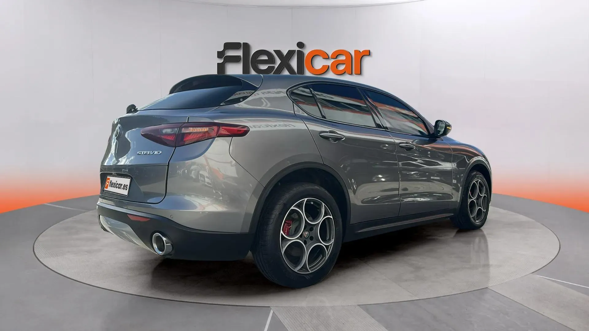 Alfa Romeo Stelvio 2.0 Gasolina Executive AWD - foto 7