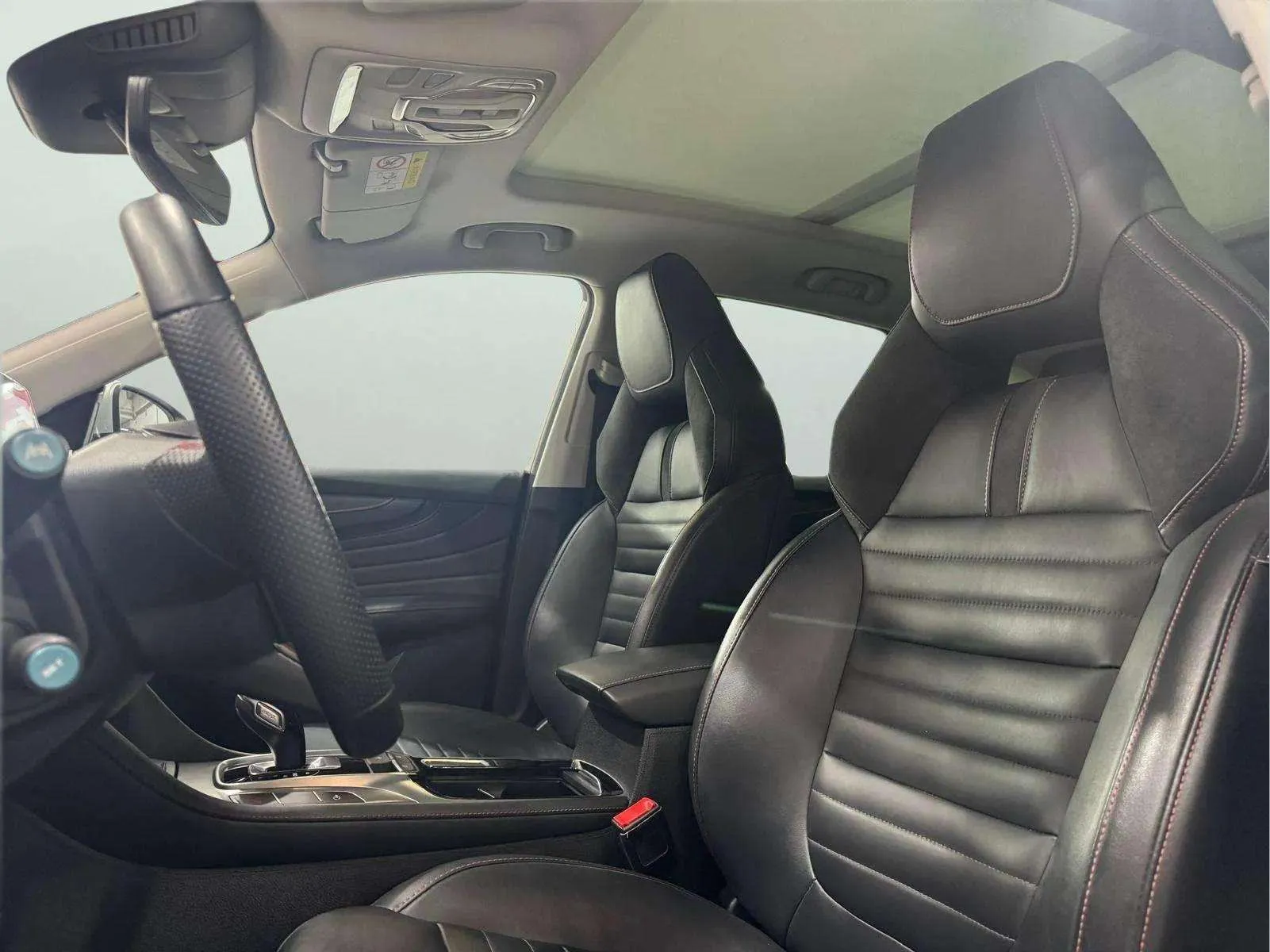 MG HS 1.5T Luxury DCT - foto 10