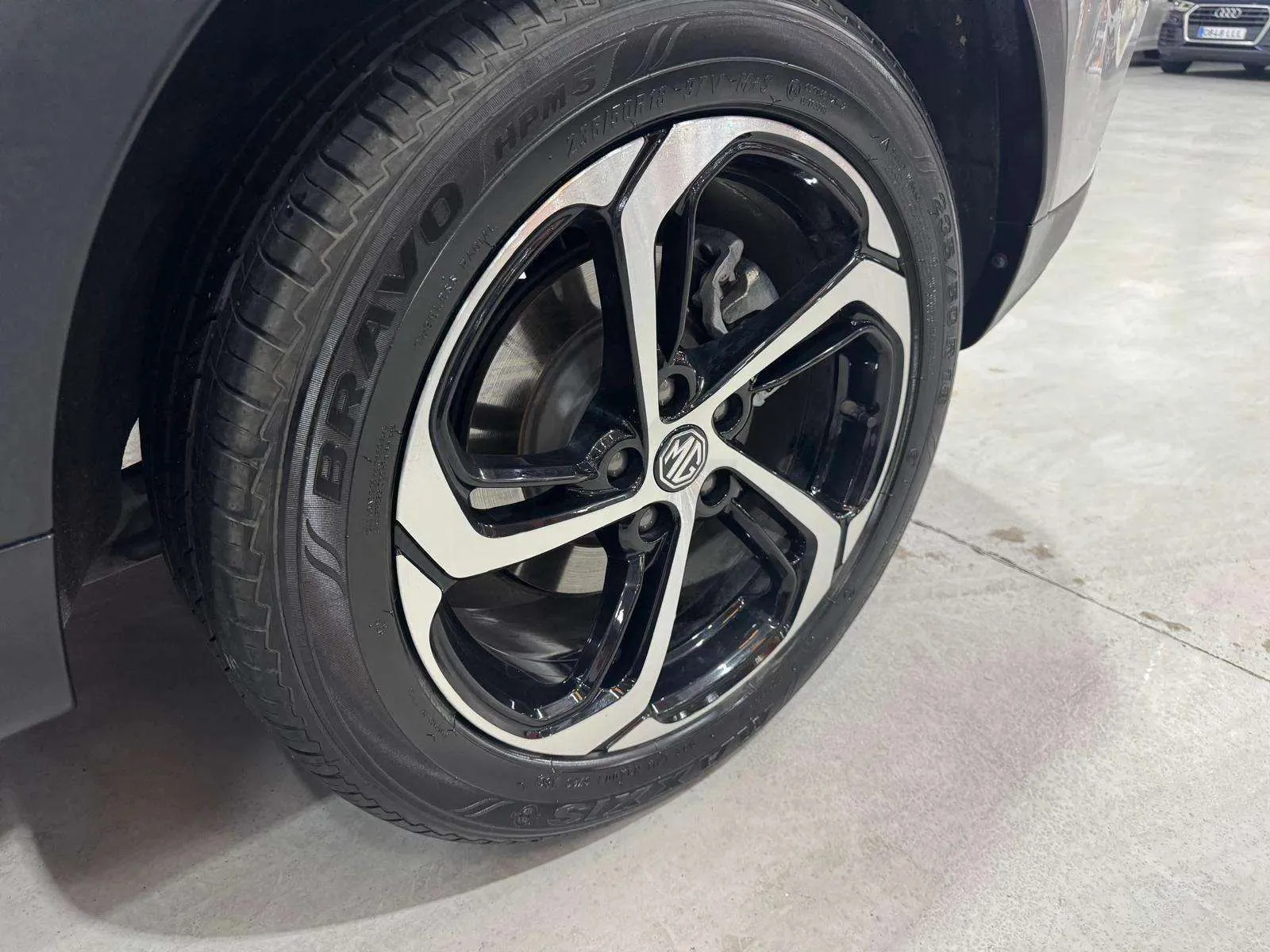 MG HS 1.5T Luxury DCT - foto 18