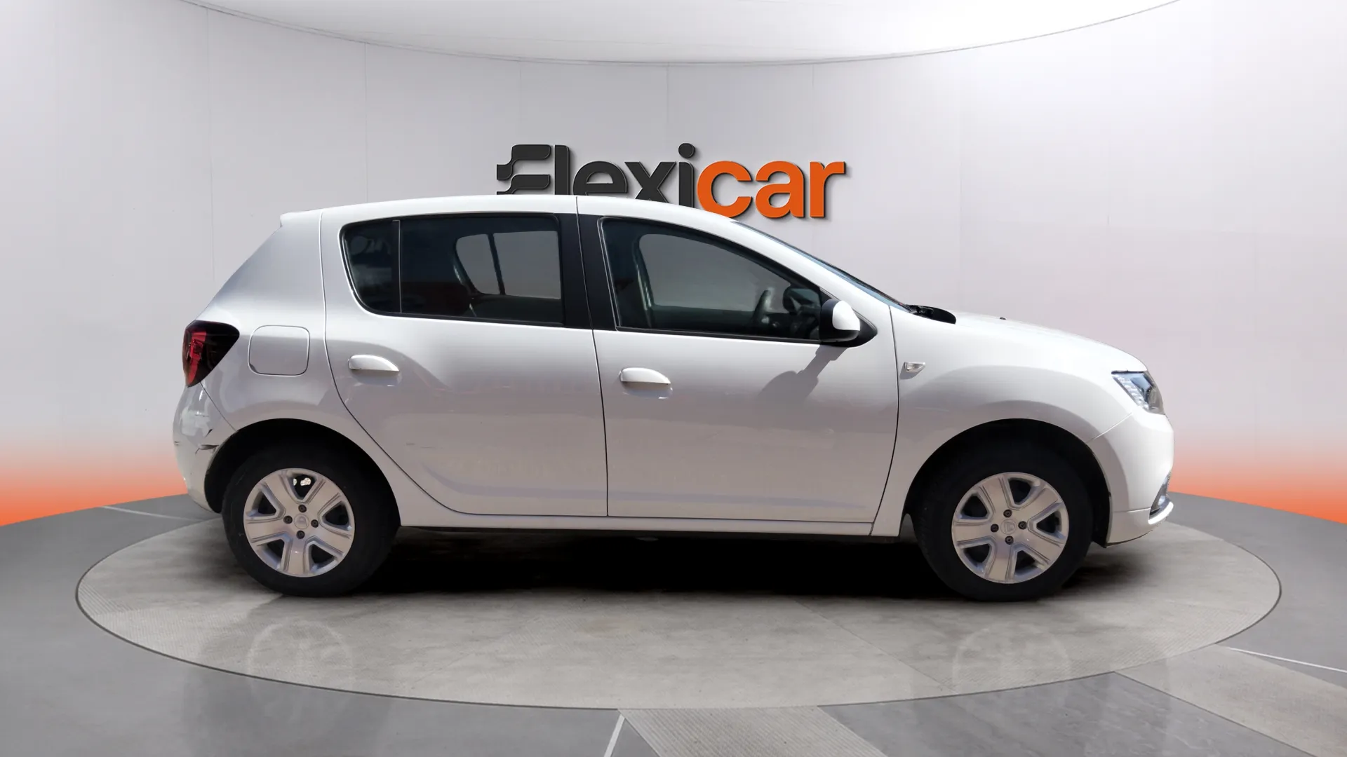 Dacia Sandero Access 1.0 18 - foto 7