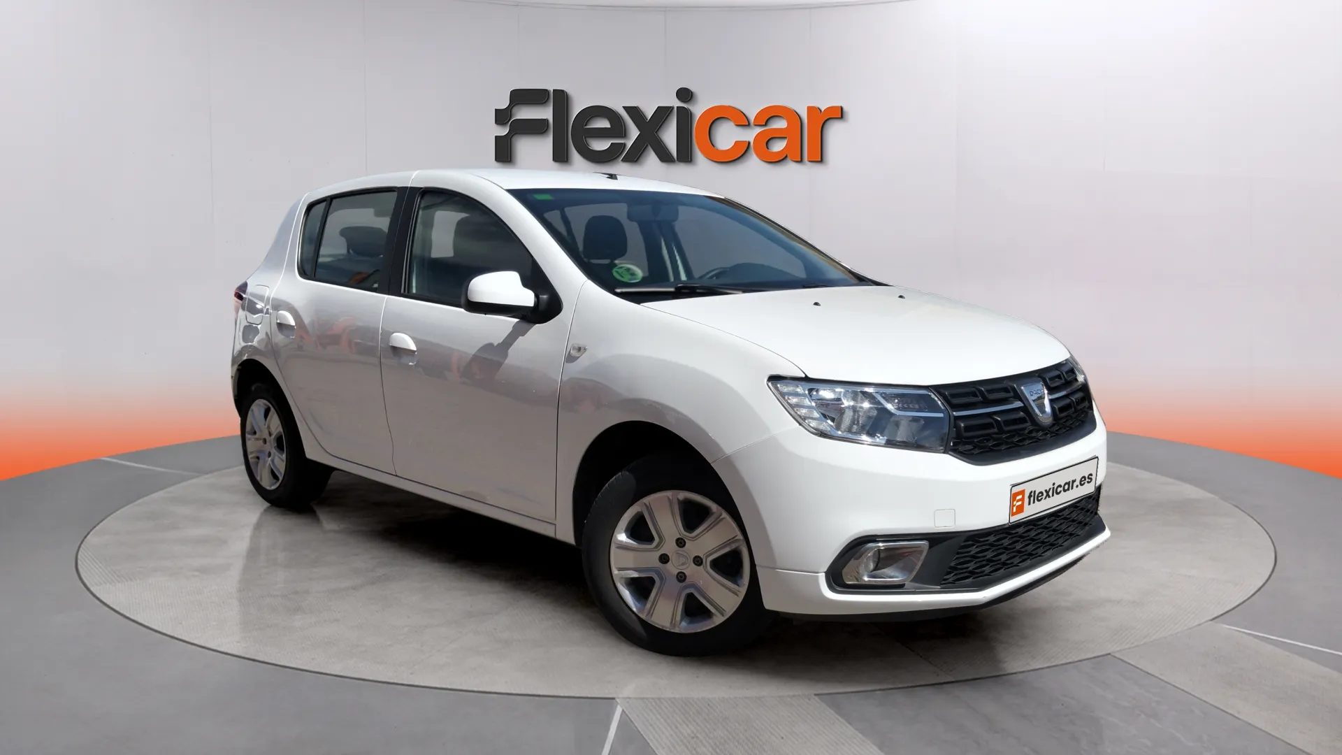 Dacia Sandero Access 1.0 18 - foto 1